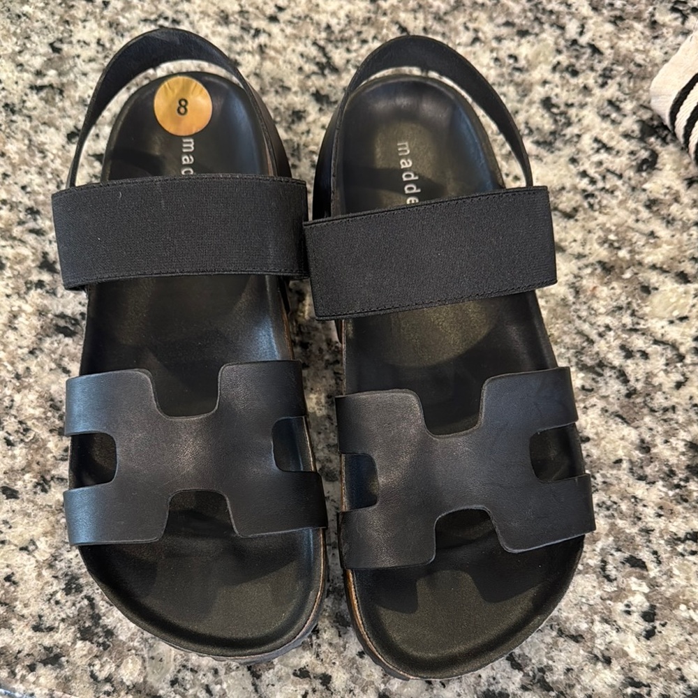 Madden Girl Black Sandals sz 8